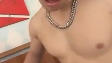 lusty sheboy Riding 10-Pounder - ShemaleTubeVideos