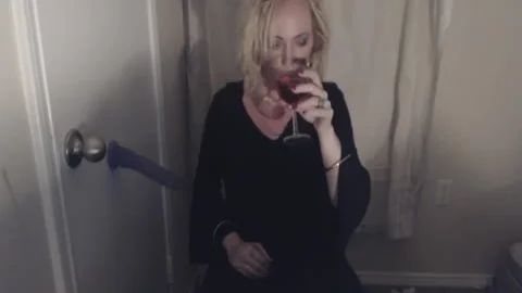 Goth lady-man Smokes And Pleasures Herself.
