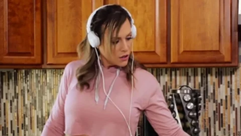 TransAngels: American Nikki Jade Taylor masturbation