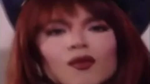 Karen Dior good Bitz