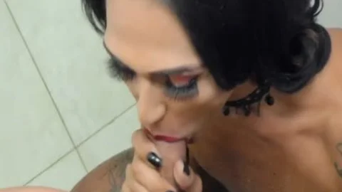 sheboy Bruna Ferrari Seduces A favourable man