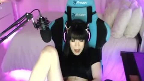 filthy Filipina Mhico Rico Spurts Out Some Messy cum