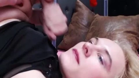 OMG cum In throat Self engulfing tranny web camera