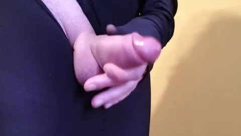 Shy Trap Cumming Handsfree Multiple Times With fake penis