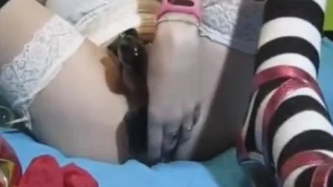 Handsfree Sissygasm For A slutty hooker In Chastity
