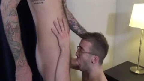 Transgender FTM With Tattoo Has man bawdy cleft Eaten For bare