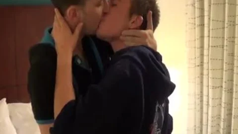 Female To Male FTM pecker Deepthroats large penis before Trans muff fucking