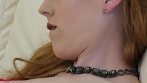 DevilsTGirls: Hard nailining starring girlfriend Shiri Allwood