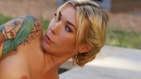 TransAngels.com: Brown hair Aubrey Kate exposing huge dick
