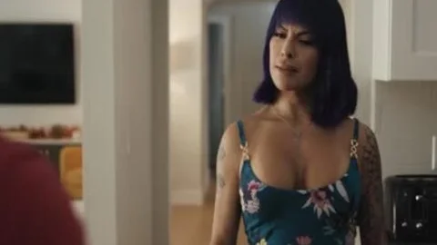 concupiscent And breasty TS Foxxy And Plumber Draven Takes Turn nailing asses