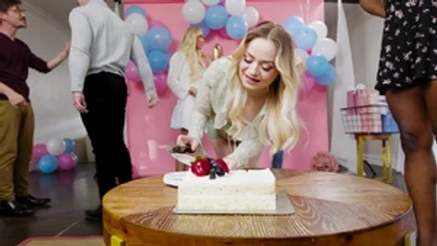 Preggo World: Rylee's Wild Retaliation on Aubrey