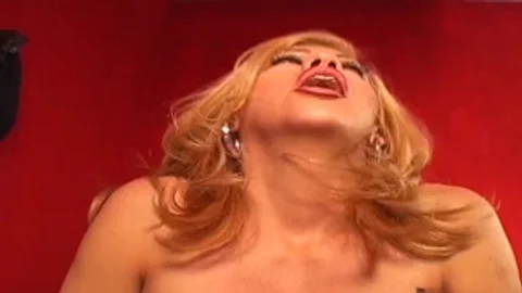 Transsexual Roadtrip: Tom Rides the Trans Temptress