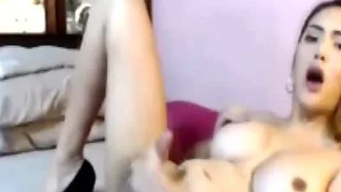 giant Juggs ladyboy Bombshell babe